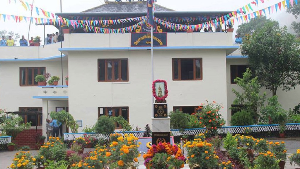 गोरखामा एकै परिवारका तीन जनाकाे शंकास्पद मृत्यु